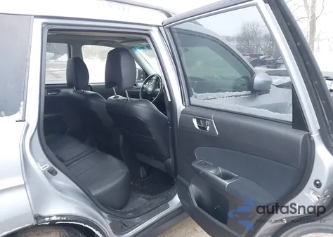 2012 Subaru Forester 2.5X Limited из США, поврежденный, VIN JF2SHBEC6CH451988